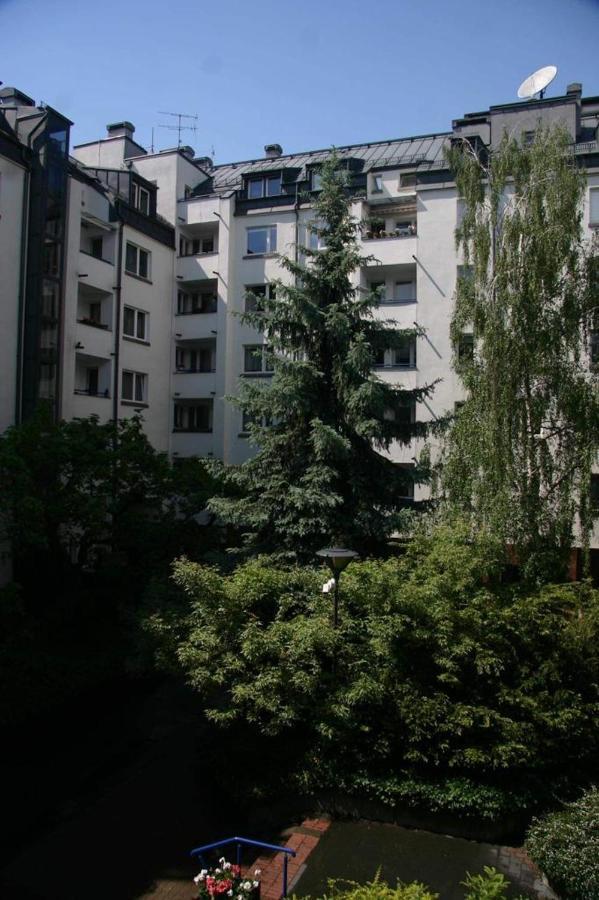 Oomph Warsaw Central 3-Bedroom Flat Экстерьер фото